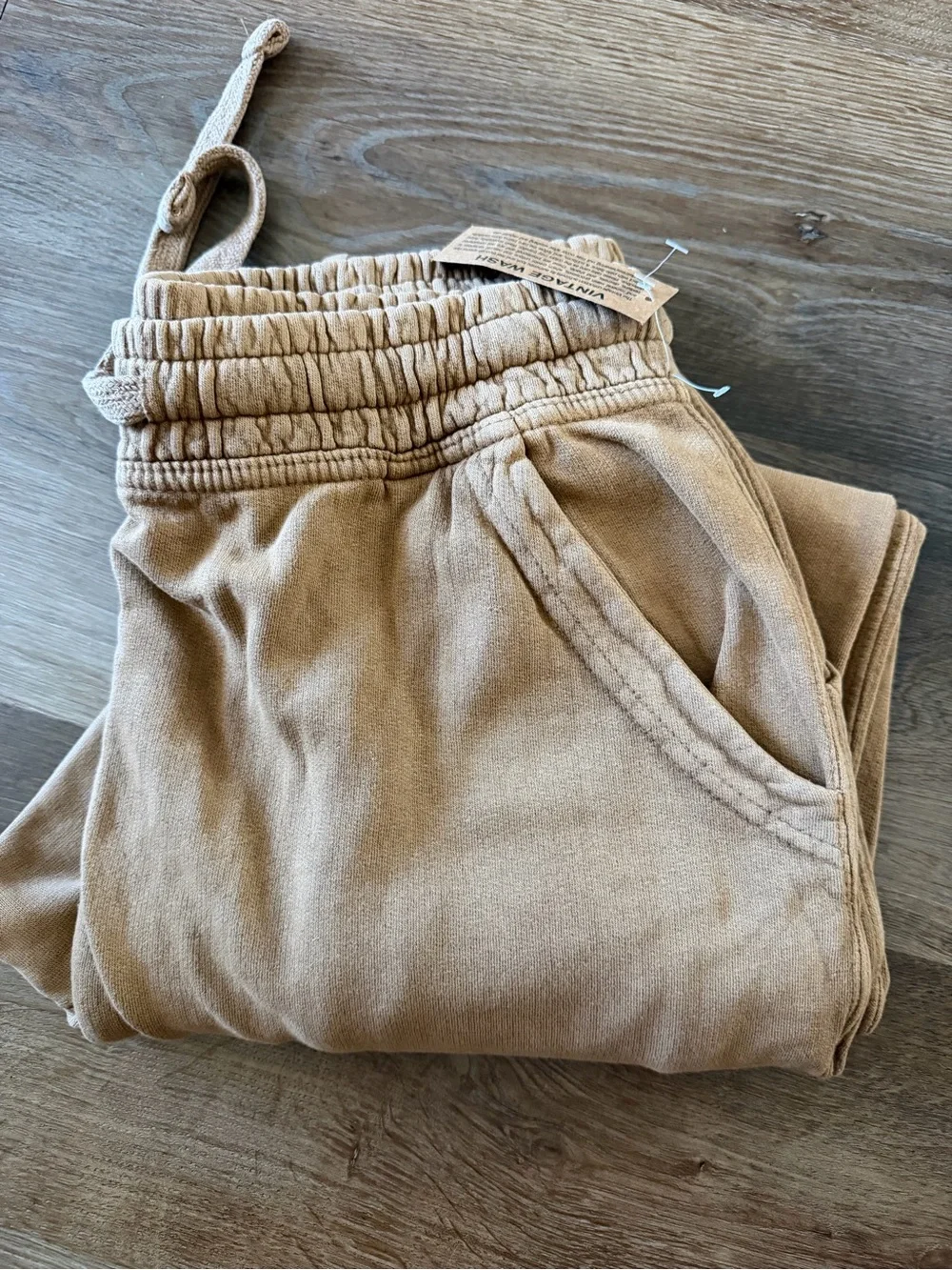Men's Tan Jogger Sweatpants - Casual Comfort